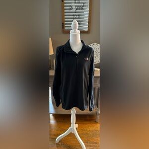 The North Face Men’s Half Zip Fleece